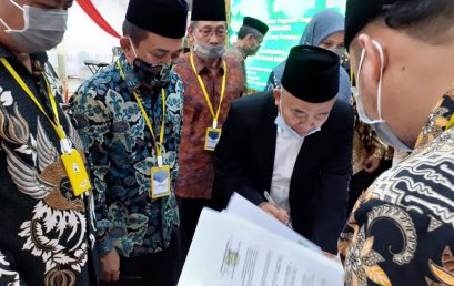 Ketua STIS Subulussalam menghadiri Pengukuhan Forum Rektor/Ketua PTKIS Kopertais Wilayah VII Sumbagsel