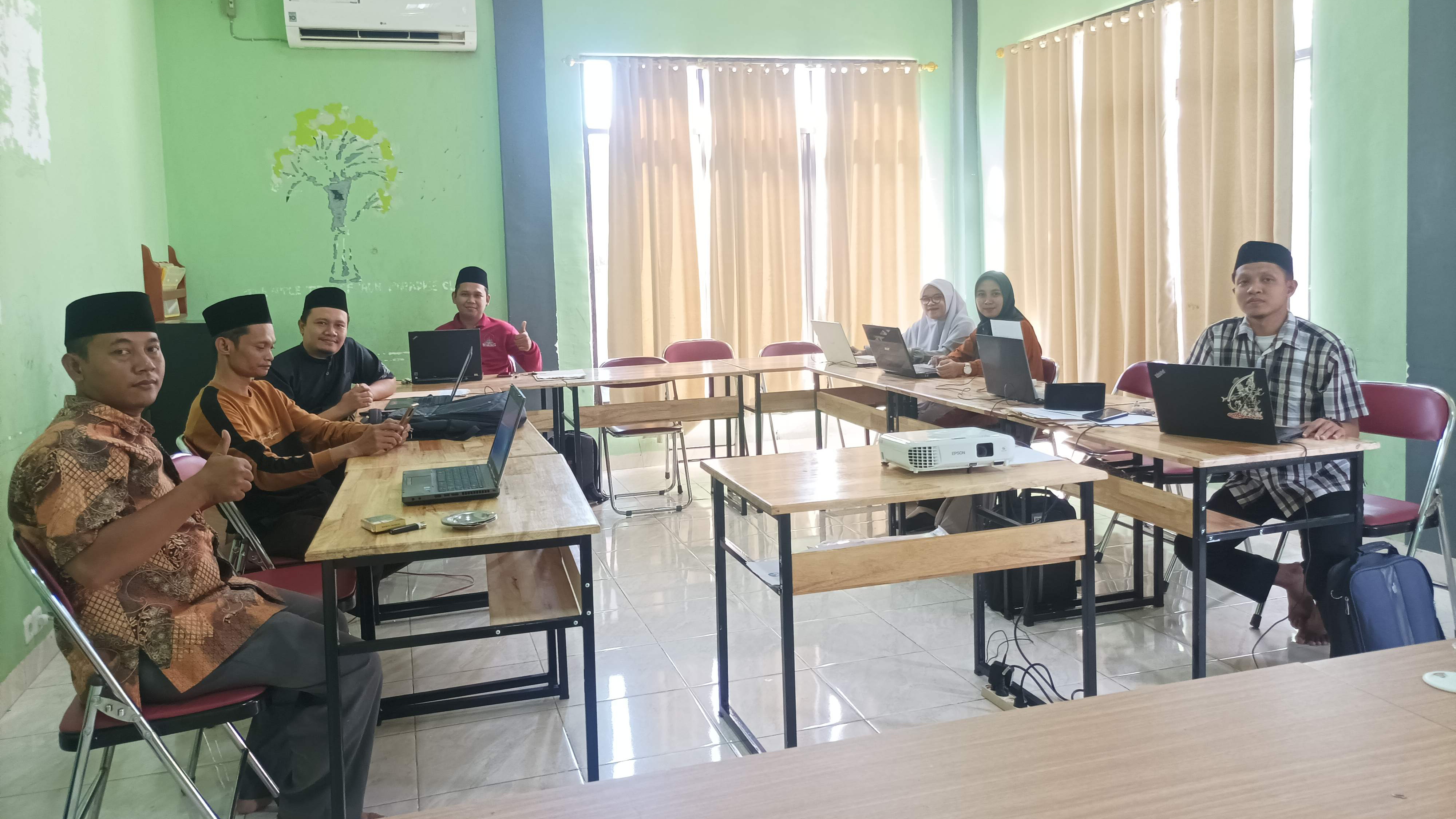 Usai UAS, Dosen STISS Siap Input Nilai Akhir di SIAkad