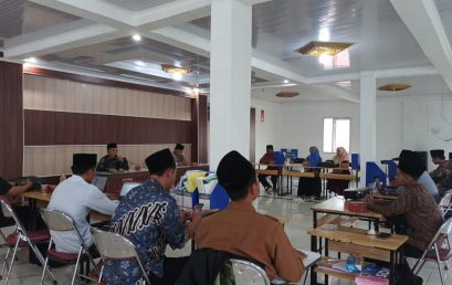 STIS Subulussalam Sosialisasikan Pedoman Penyusunan dan Implementasi Kurikulum Berbasis OBE