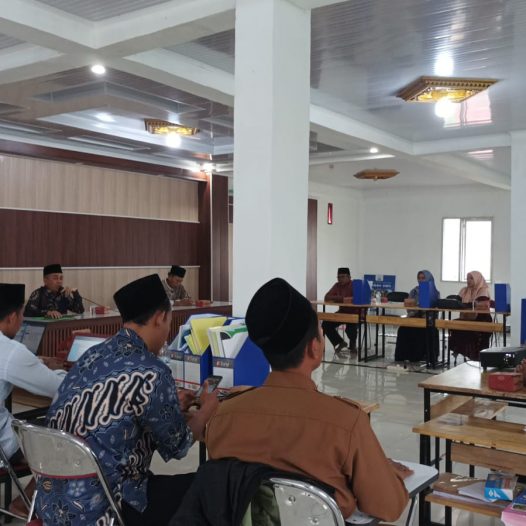 STIS Subulussalam Sosialisasikan Pedoman Penyusunan dan Implementasi Kurikulum Berbasis OBE