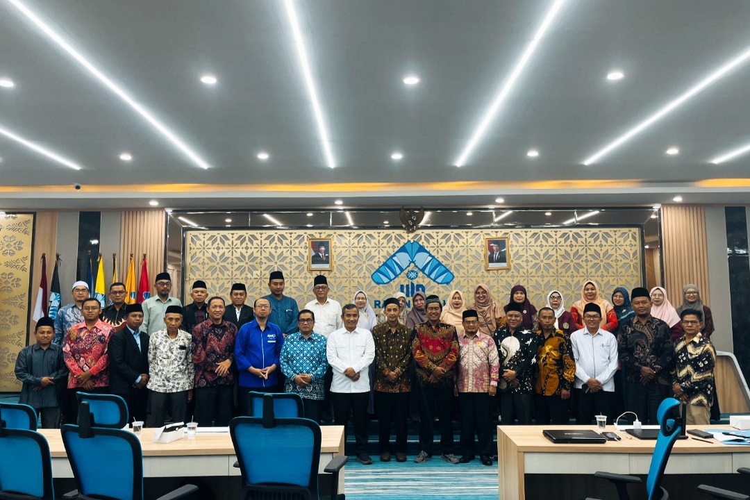 Ketua STISS Hadiri RAKOR Pimpinan PTKIS Kopertais VII Bahas Manajemen Perguruan Tinggi Ketua STISS Hadiri RAKOR Pimpinan PTKIS Kopertais VII Bahas Manajemen Perguruan Tinggi