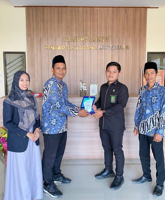 Perdalam Pengetahuan Tentang Hukum Acara Peradilan Agama dan Hukum Acara Perdata, Sejumlah Mahasiswa STISS Ikuti PLKH di Pengadilan Agama Martapura